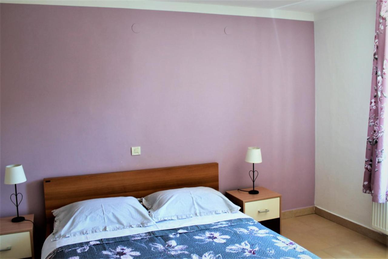 Apartmani Klaudija فالون المظهر الخارجي الصورة